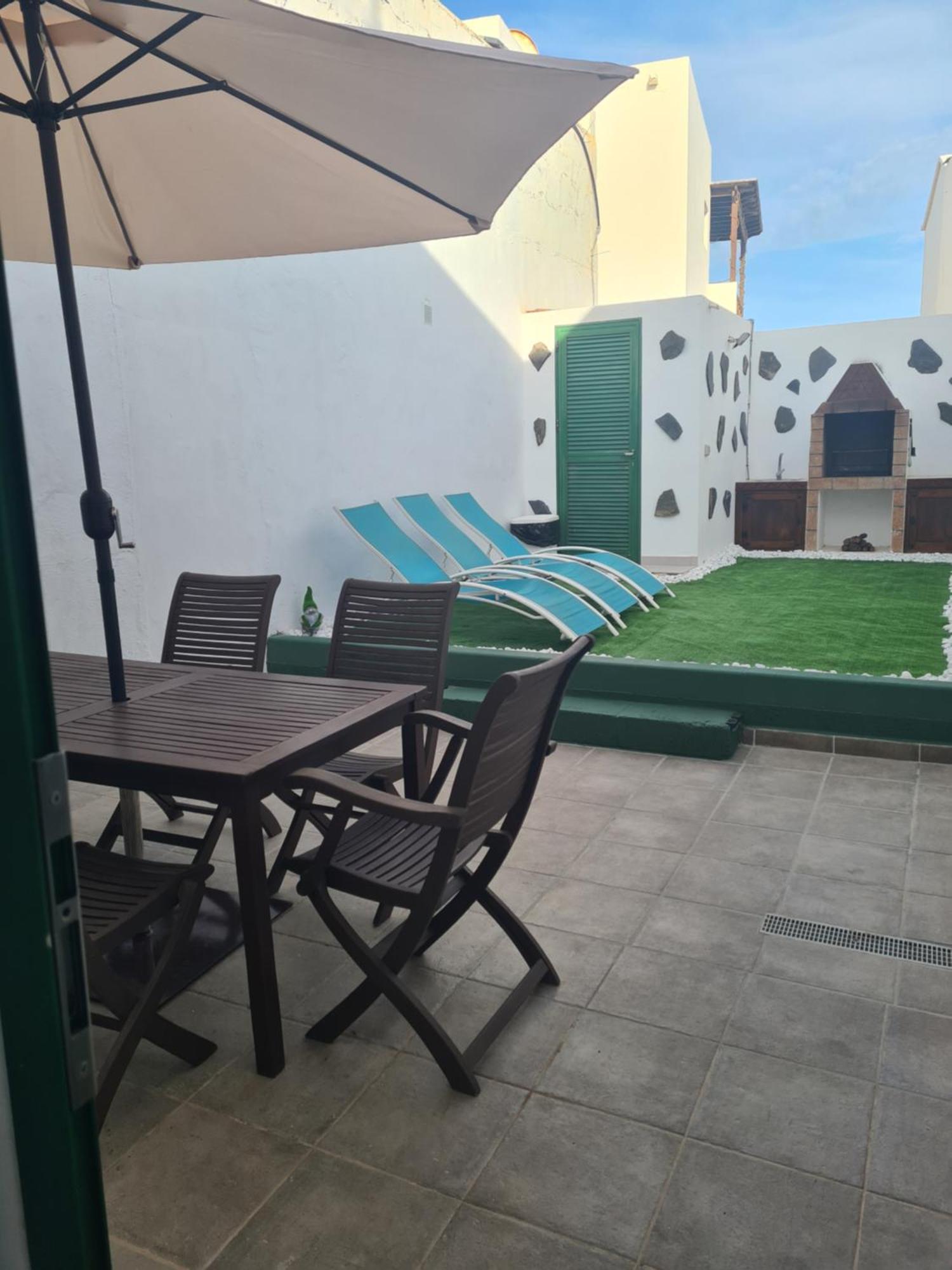 Tías Apartamento Laina מראה חיצוני תמונה